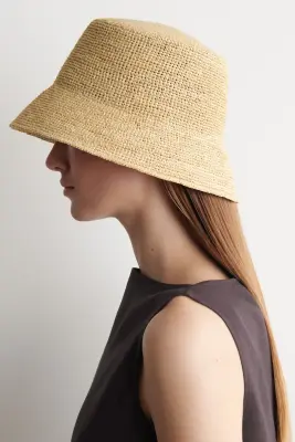 CHAPEAU SEAU EN RAPHIA - SABLE — photo 1