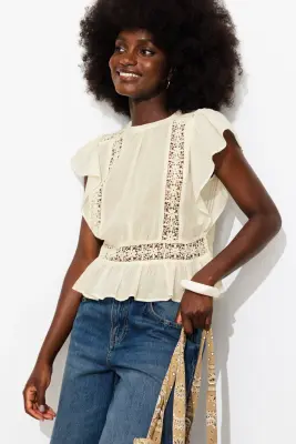 Blouse en cotonnade & guipures — photo 4