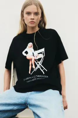 T-shirt oversize imprimé - Noir/Sabrina Carpenter — photo 3