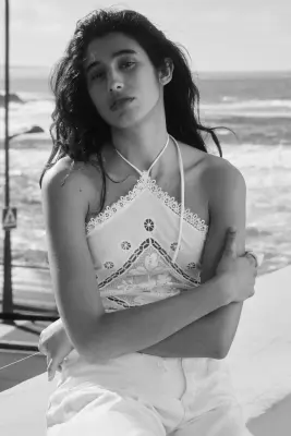 Lace-detail halterneck top - Blanc — photo 1
