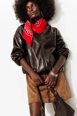 Blouson zippé en simili — photo 4