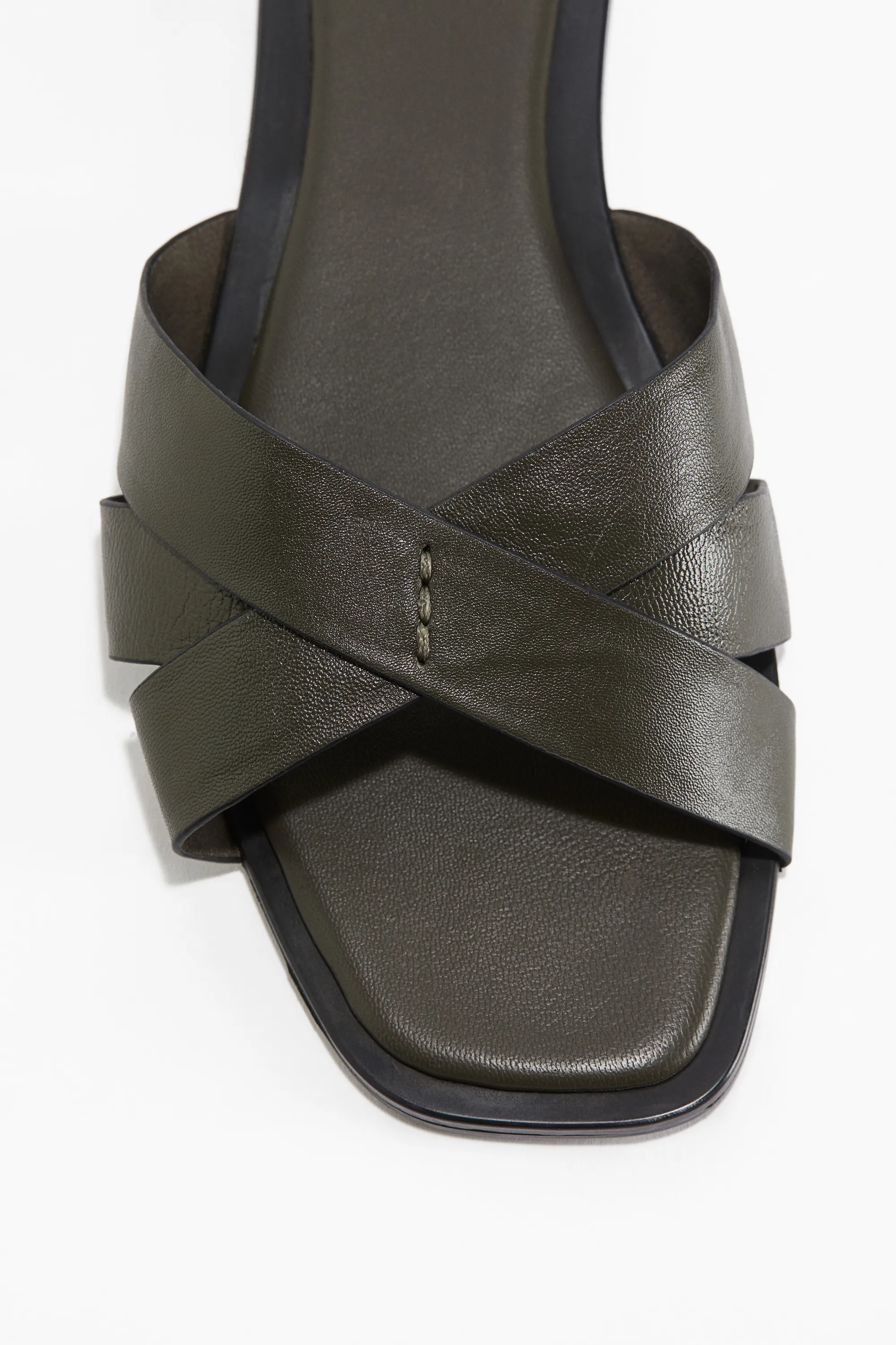 Sandales en cuir - Vert kaki foncé