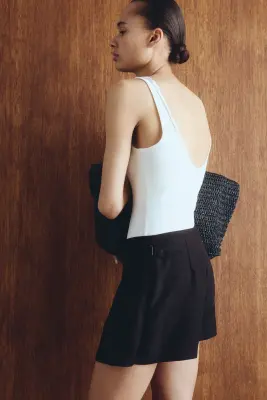 Jupe-short avec boucle - Noir — photo 1