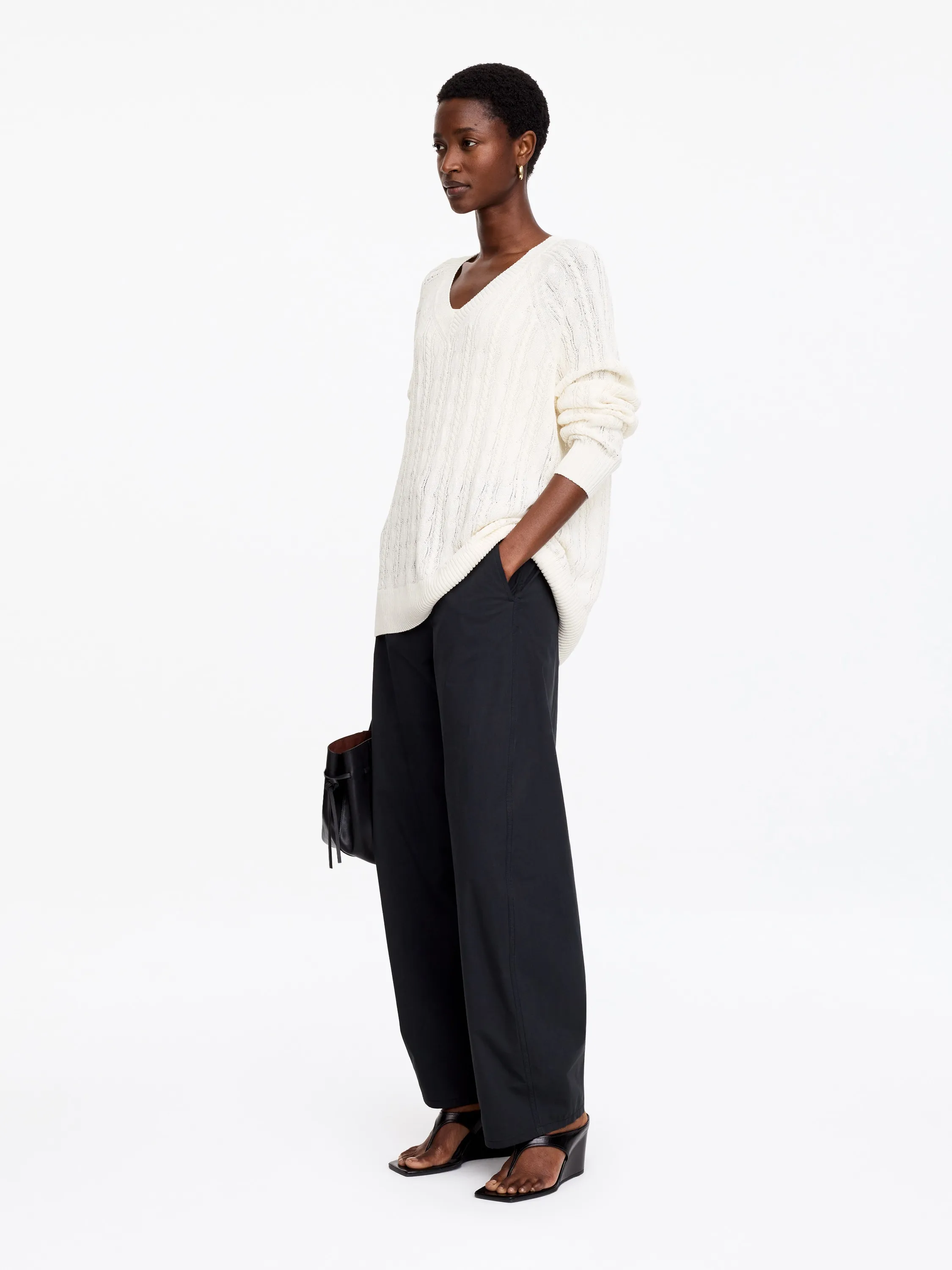 Pull à col en V en maille torsadée - Blanc cassé