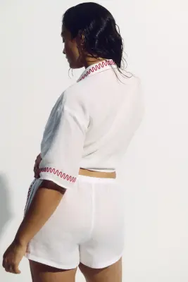 Short de plage en lin avec broderies - Blanc/rouge foncé — photo 3