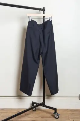 Comme Des Garçons Homme – MEN’S PANTS HR-P029-051 – NAVY — photo 5