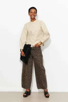 Chemise en toile brodée Femme — photo 3