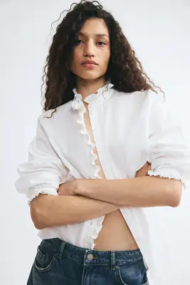 Blouse volantée à boutons - Blanc — photo 1