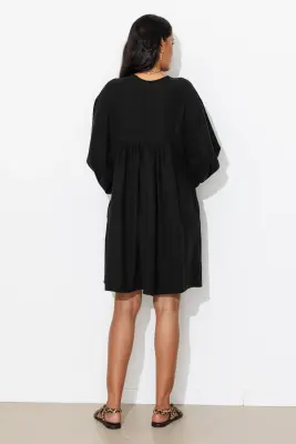 Robe courte brodée Femme — photo 4
