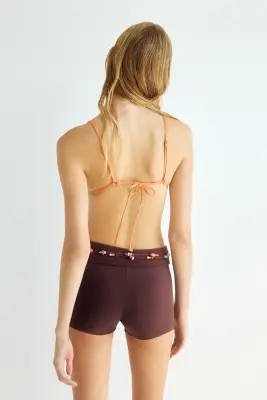 Short moulant en coton avec ceinture repliée - Marron foncé — photo 2