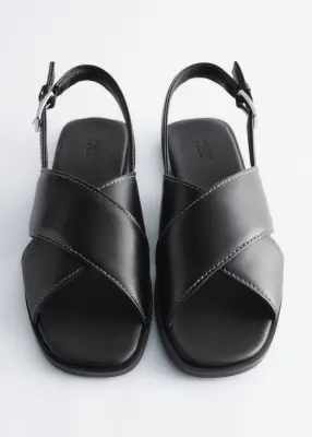 Sandales en cuir à brides croisées - Noir — photo 4