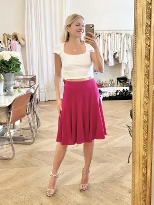 Jupe taille haute évasée en crêpe de laine rose fushia Prix boutique 480€ Taille 38 — photo 2