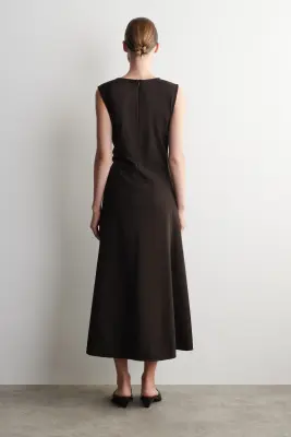 ROBE MIDI EN JERSEY À FINITION TORSADÉE - BRUN — photo 3