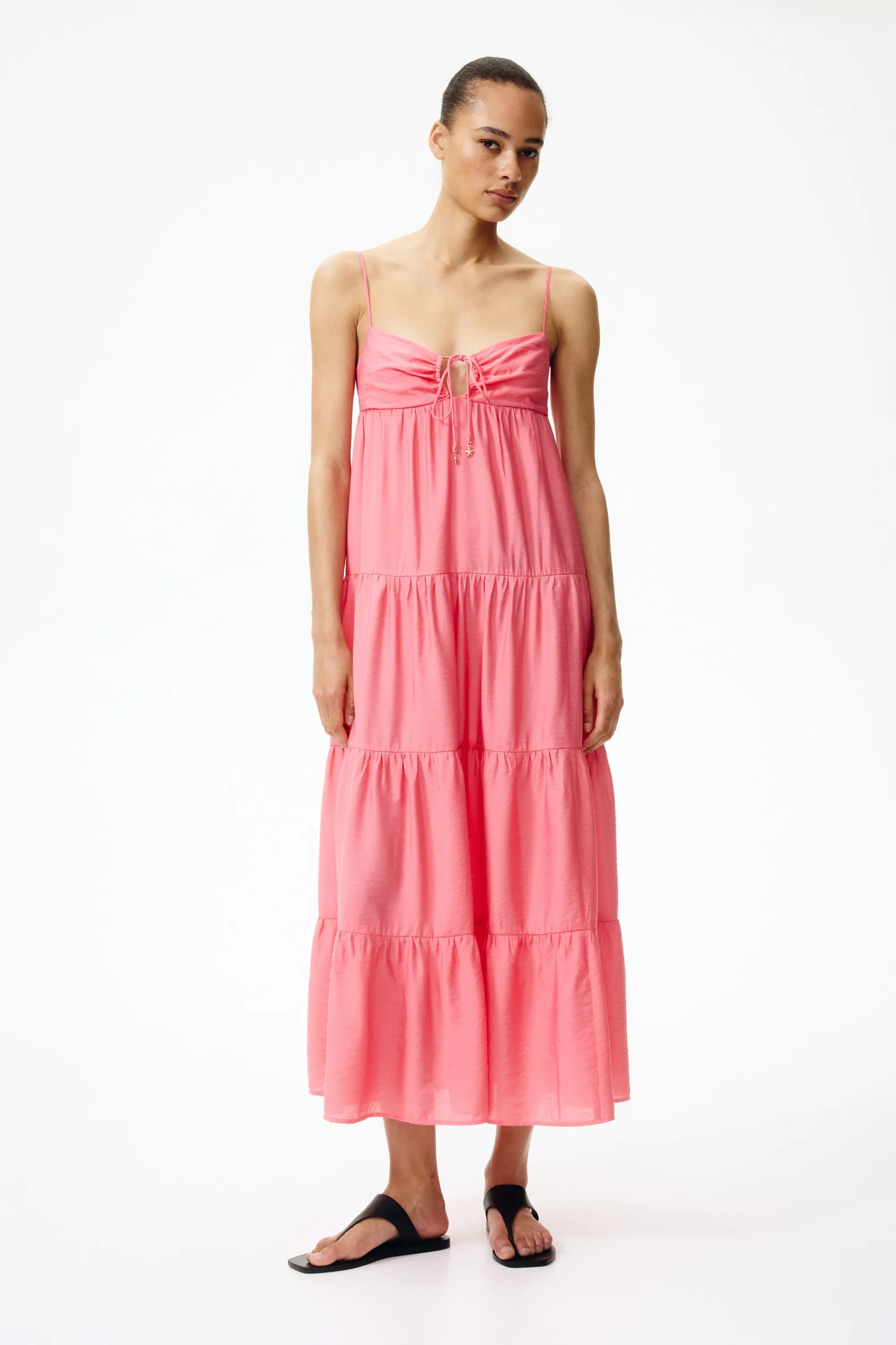 Robe à étages avec bretelles fines - Rose