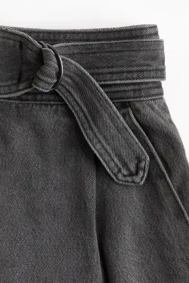Short en denim avec ceinture - Gris foncé — photo 3