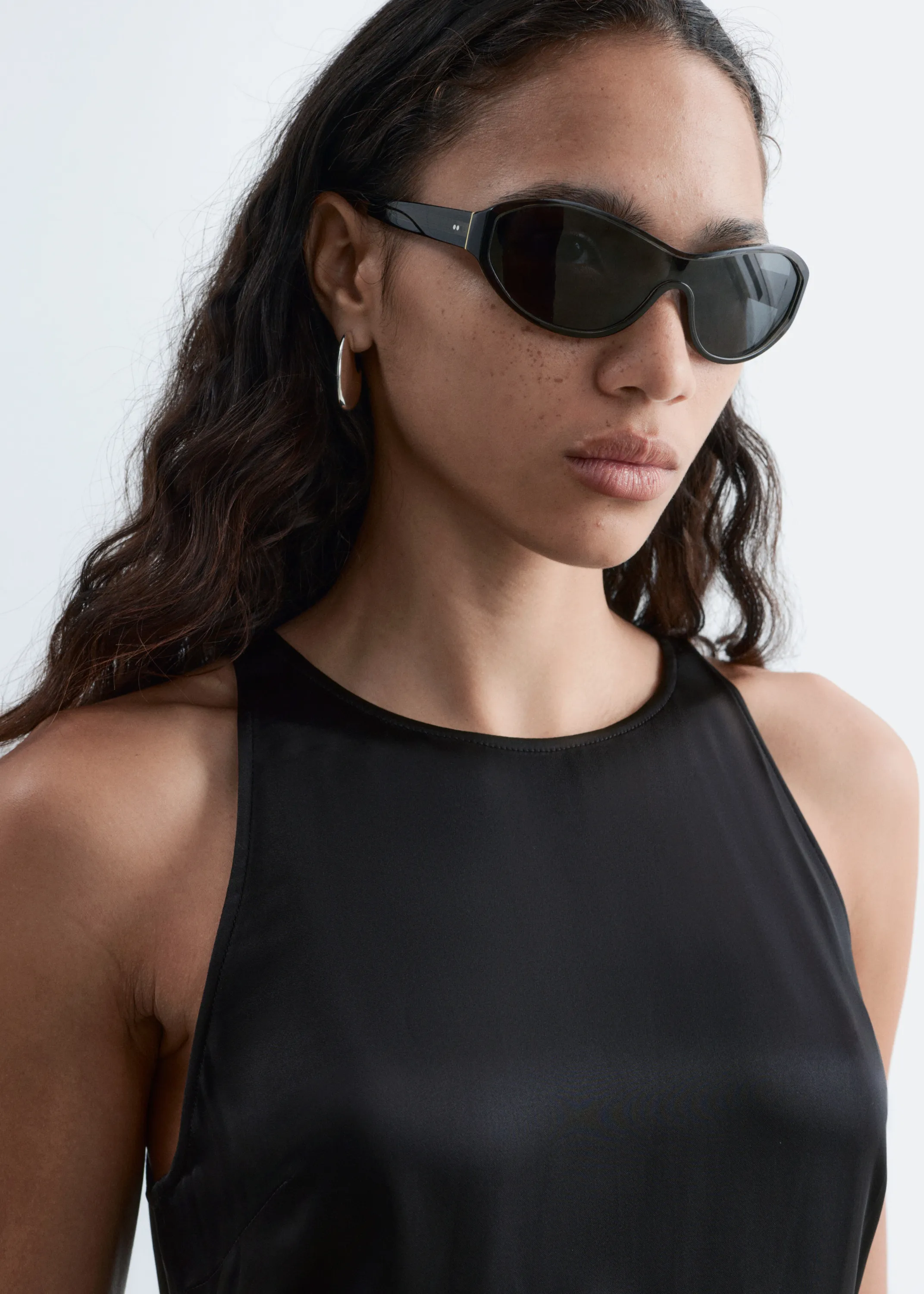 Robe courte en satin - Noir
