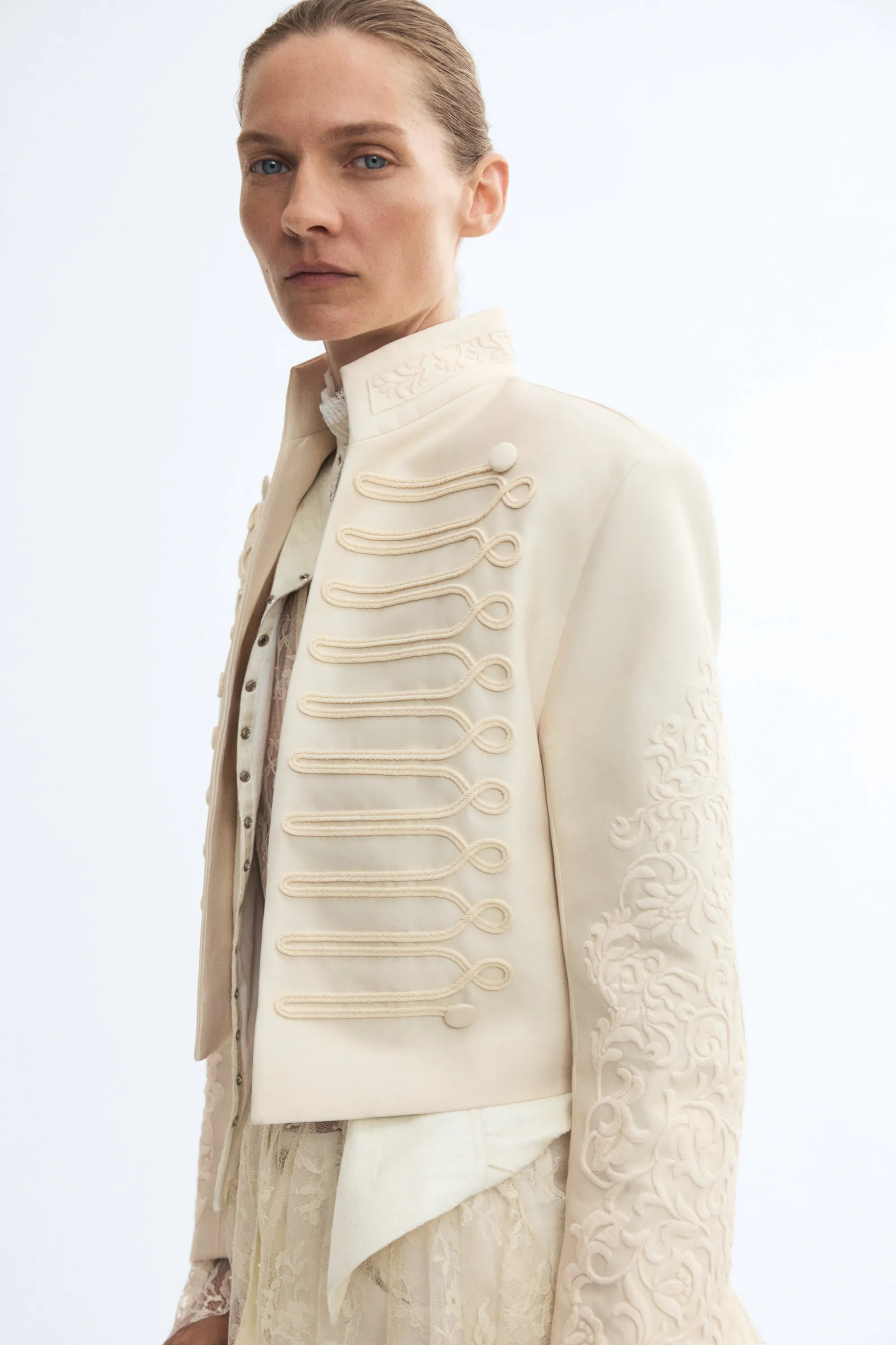 Veste avec détails brodés - Crème