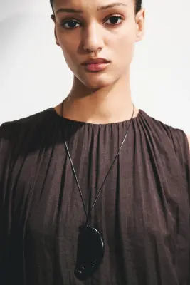 Robe drapée avec base à effet boule - Marron foncé — photo 4