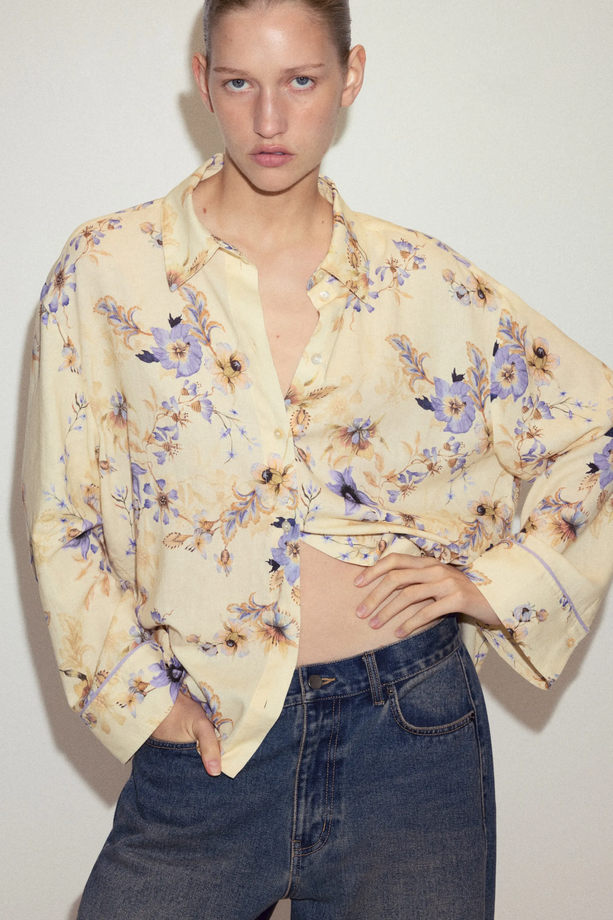 Chemise oversize en lin mélangé - Jaune clair/fleuri