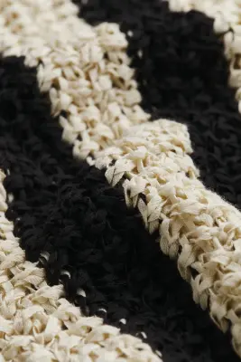 Top en maille avec encolure bateau - Crème/rayures noires — photo 4