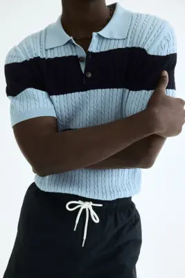Polo Regular Fit en maille torsadée - Bleu clair/rayé — photo 1