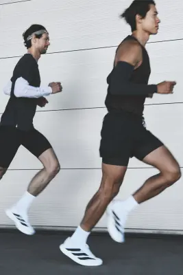 Short de running léger 2 en 1​DryMove™ - Noir — photo 2