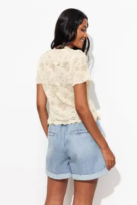 T-shirt dentelle et volants — photo 4
