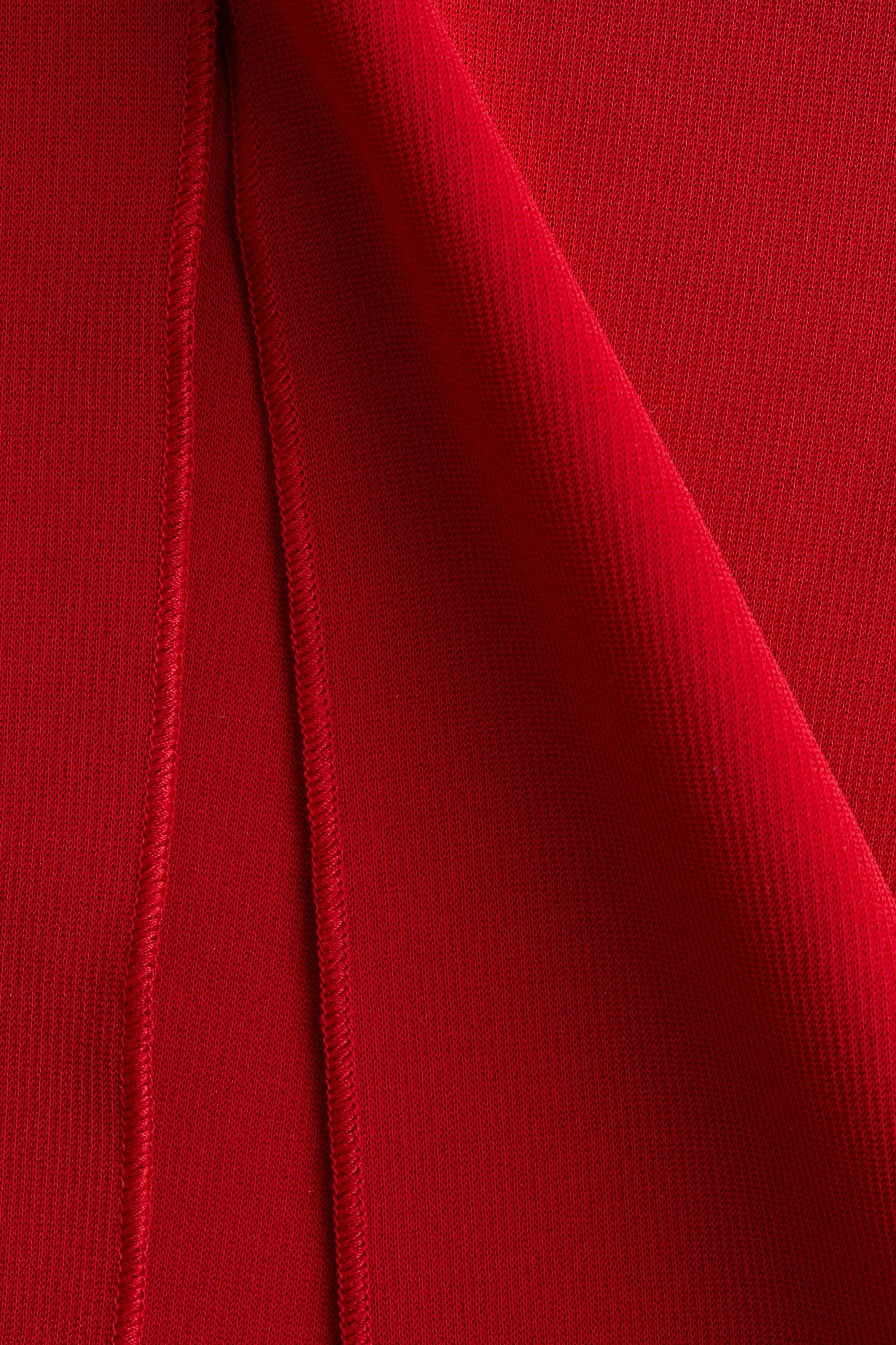 Robe à pinces - Rouge