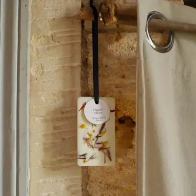 Carte florale parfumée au frangipanier et jasmin — photo 2