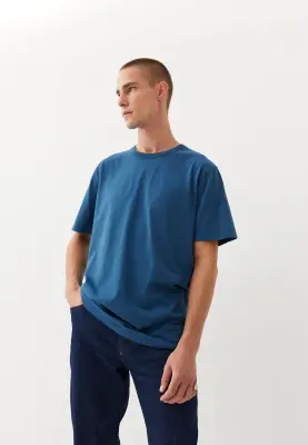 Le t-shirt classique - Bleu cobalt — photo 1