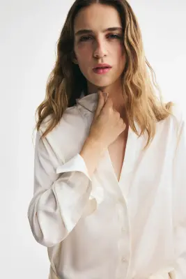 Blouse à encolure en V - Crème — photo 1