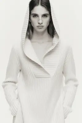 Pull à capuche en laine - Crème — photo 3