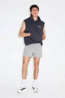 Short de running Lightweight Quick Dry​ ​ - Gris clair — photo 3