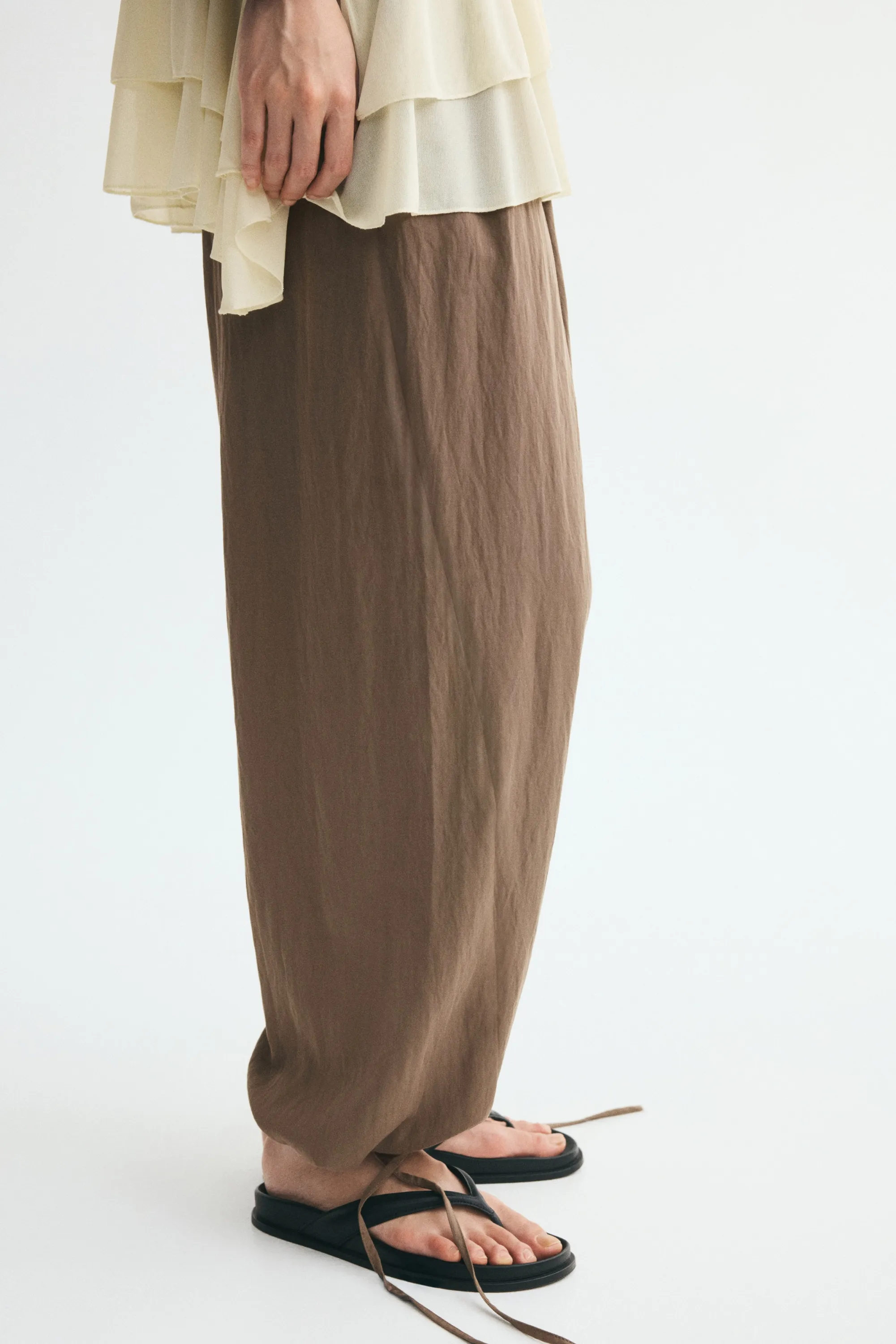 Pantalon ballon avec détails à nouer - Beige foncé