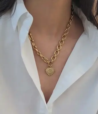 Caprice Paris – Collier Judith Or — photo 3