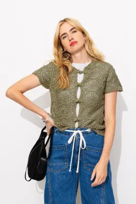 Gilet court en crochet Femme — photo 2
