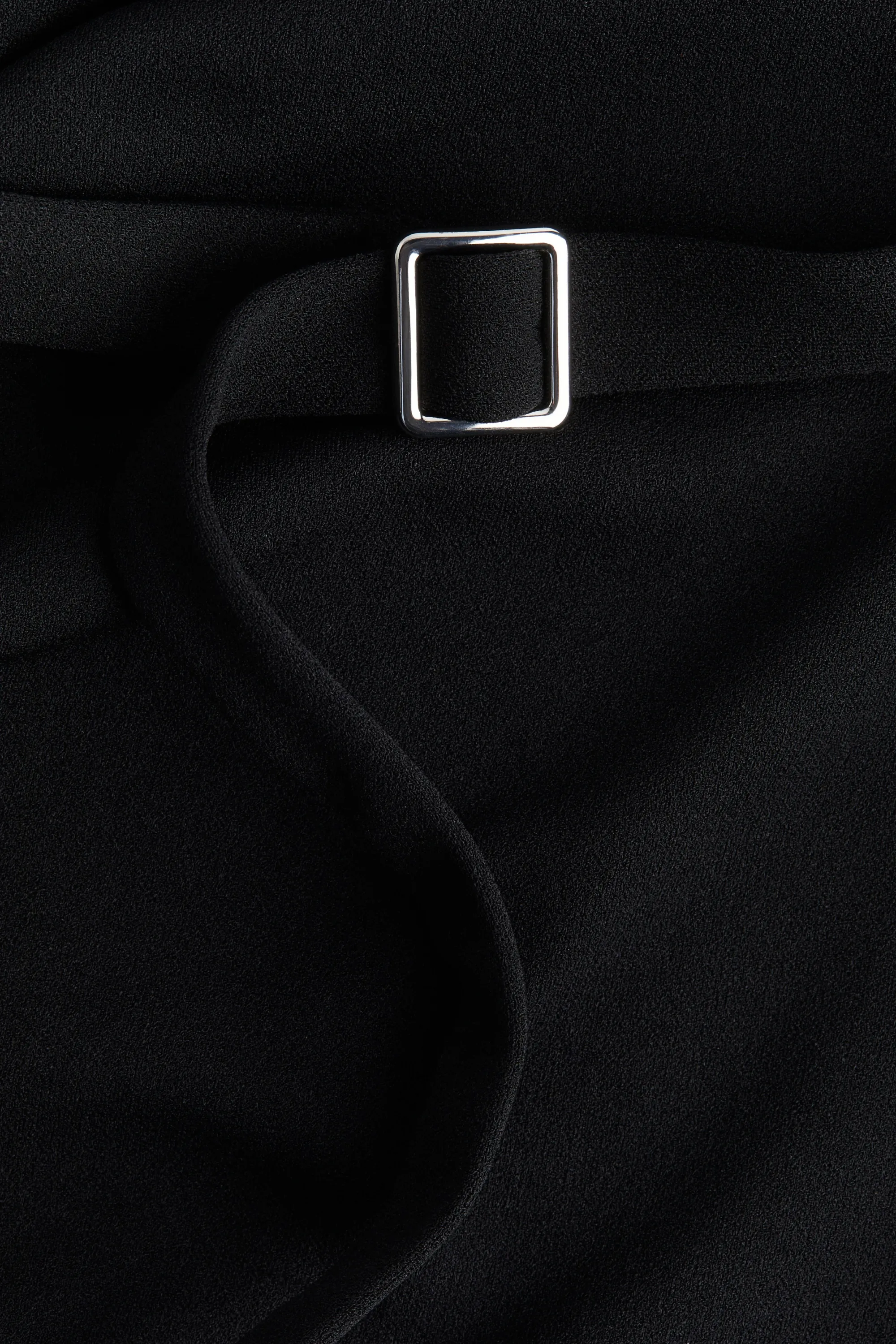 Robe à effet drapé avec ceinture - Noir
