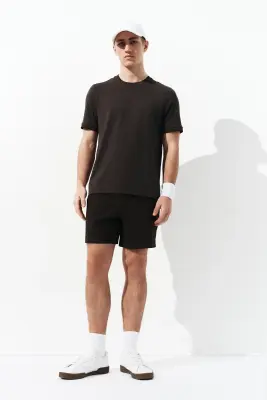 T-shirt de tennis Regular Fit DryMove™ - Café foncé — photo 1