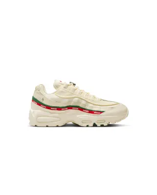 x Undefeated Air Max 95 Sail — photo 1
