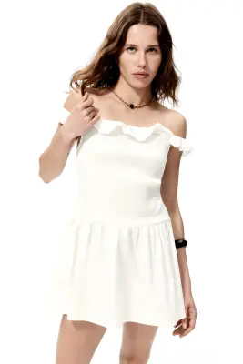 Smocked off-the-shoulder dress - Blanc — photo 2