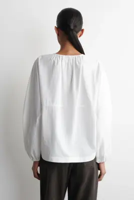 BLOUSE FRONCÉE EN COTON PIMA - BLANC — photo 4