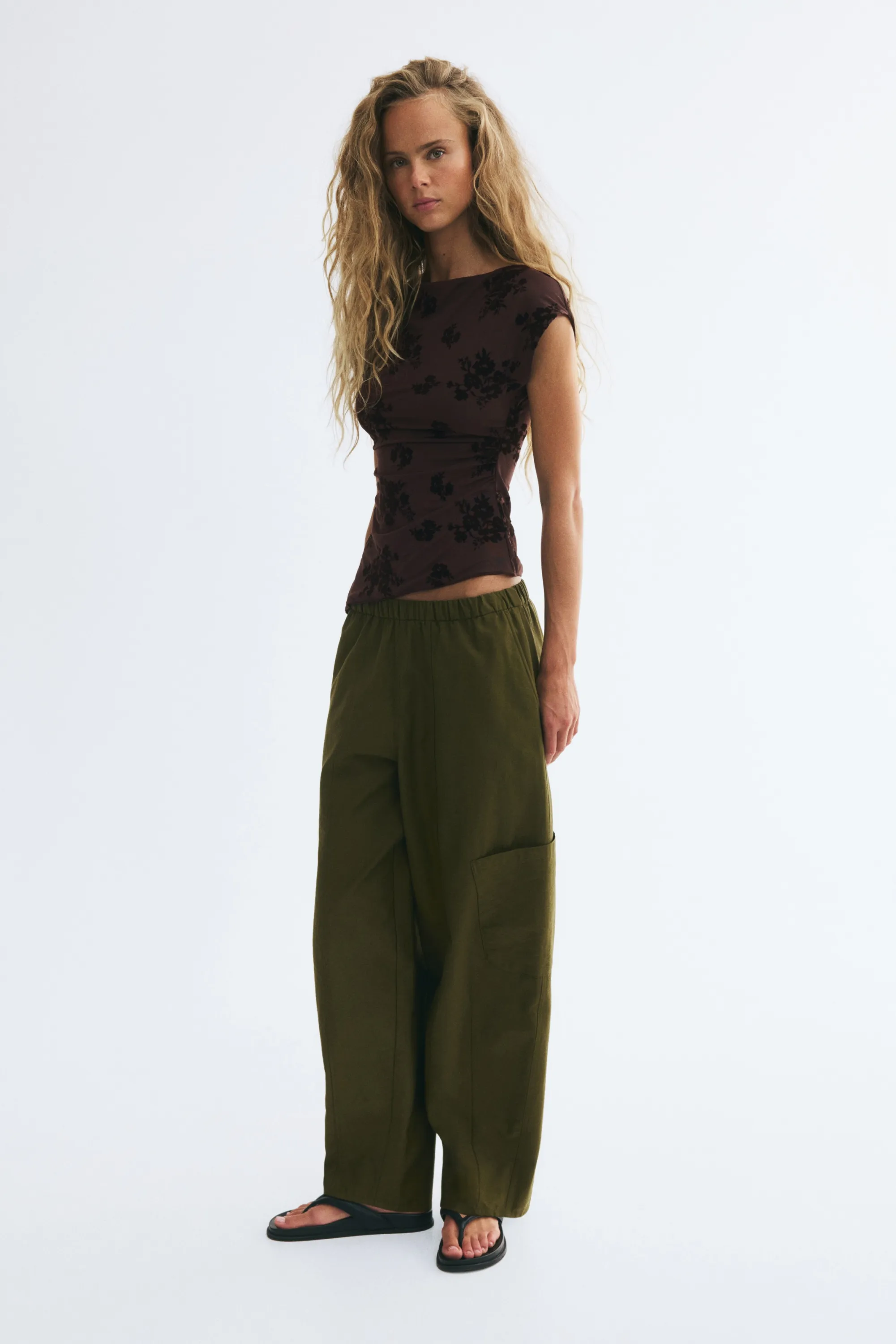 Top asymétrique avec imprimé floqué - Marron foncé
