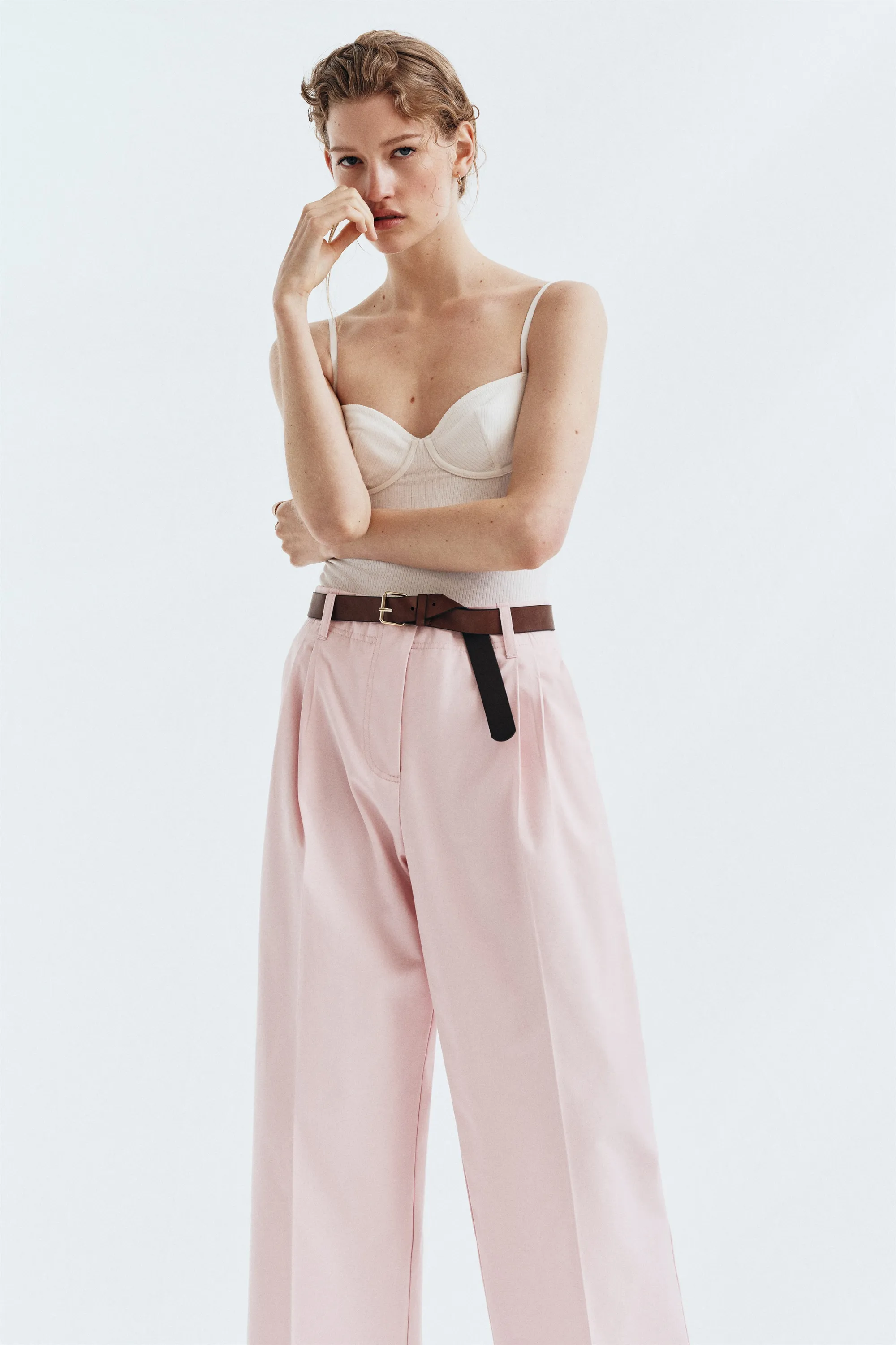 Chino en coton avec ceinture - Rose clair