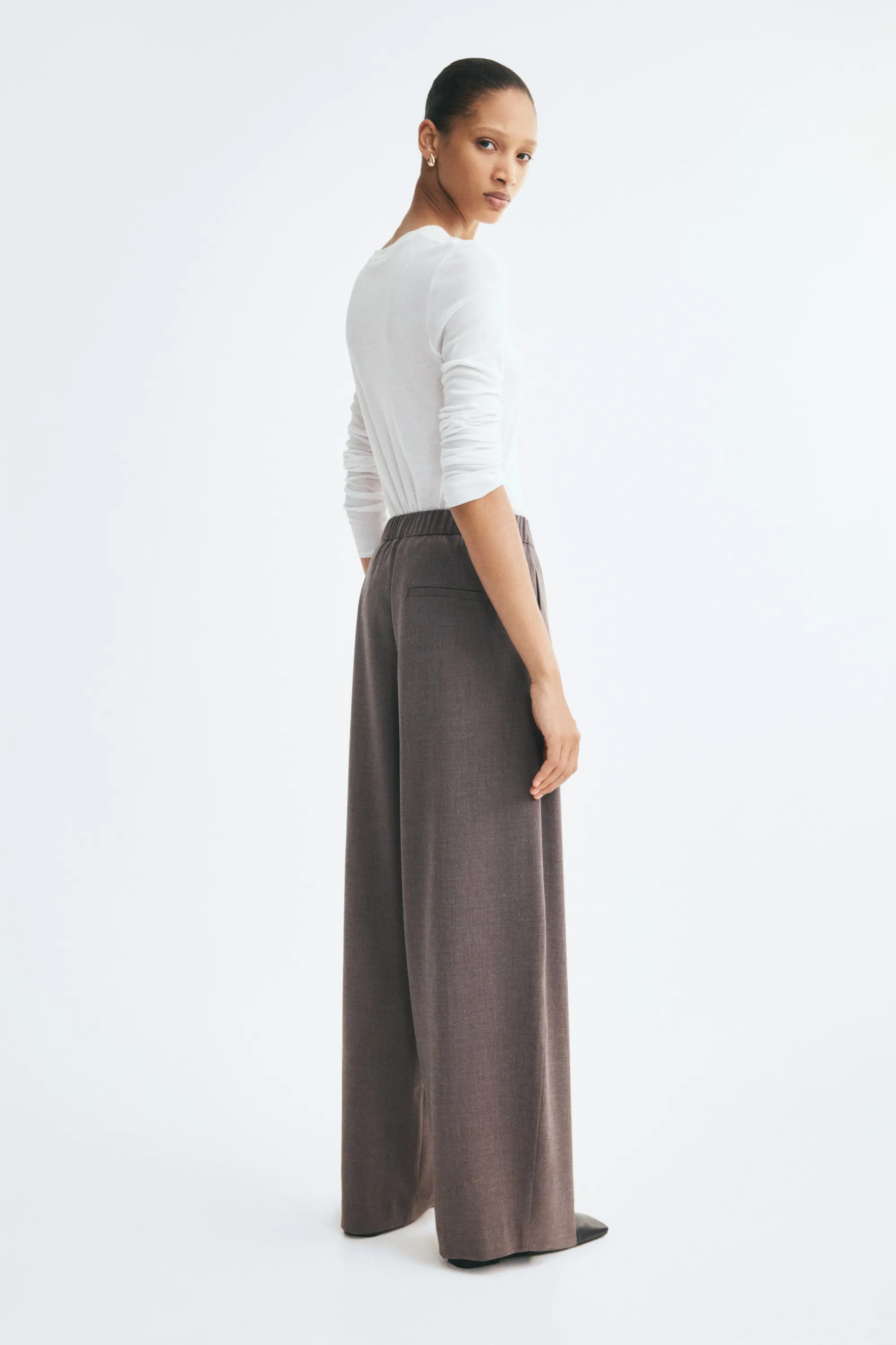 Pantalon chic avec jambes barrel - Taupe foncé