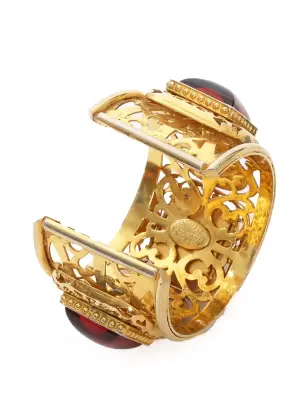Bracelet manchette en laiton doré pavé de pierres rouge rose bordeaux Prix boutique 500€ — photo 4