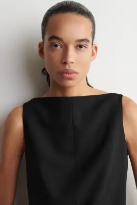 ROBE TAILLEUR COURTE EN LAINE MÉRINOS MÉLANGÉE - NOIR — photo 3