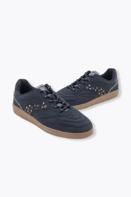 Baskets cloutées Femme — photo 1