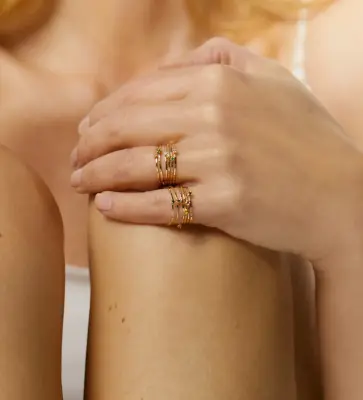 BAGUE OLYMPE, PIERRE DE NAISSANCE - Or jaune 18 carats — photo 2
