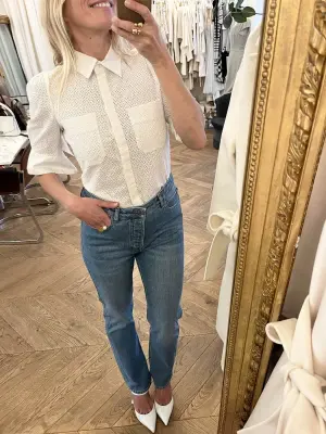 Chemise manches courtes en dentelle oeillet coton blanc Prix boutique 950€ Taille 36 — photo 3