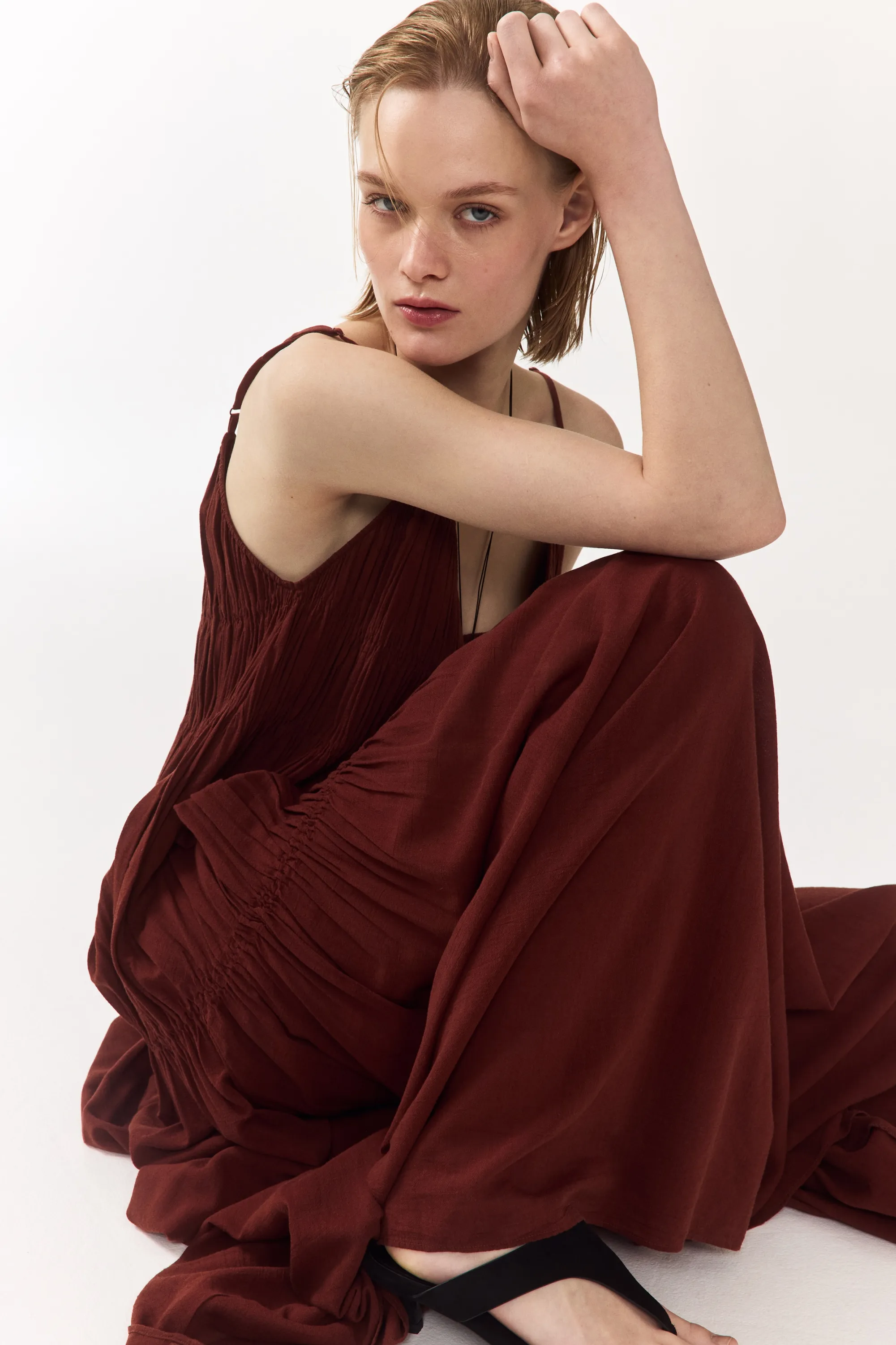 Robe smockée à bretelles fines - Brun rouille